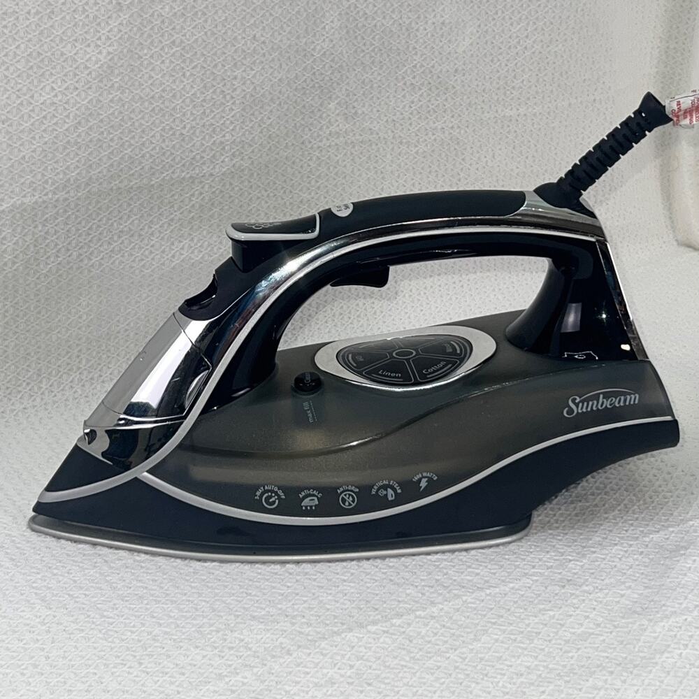 Sunbeam Steammaster Steam Iron 1600W Aeroceramic Soleplate Gray Black Tested